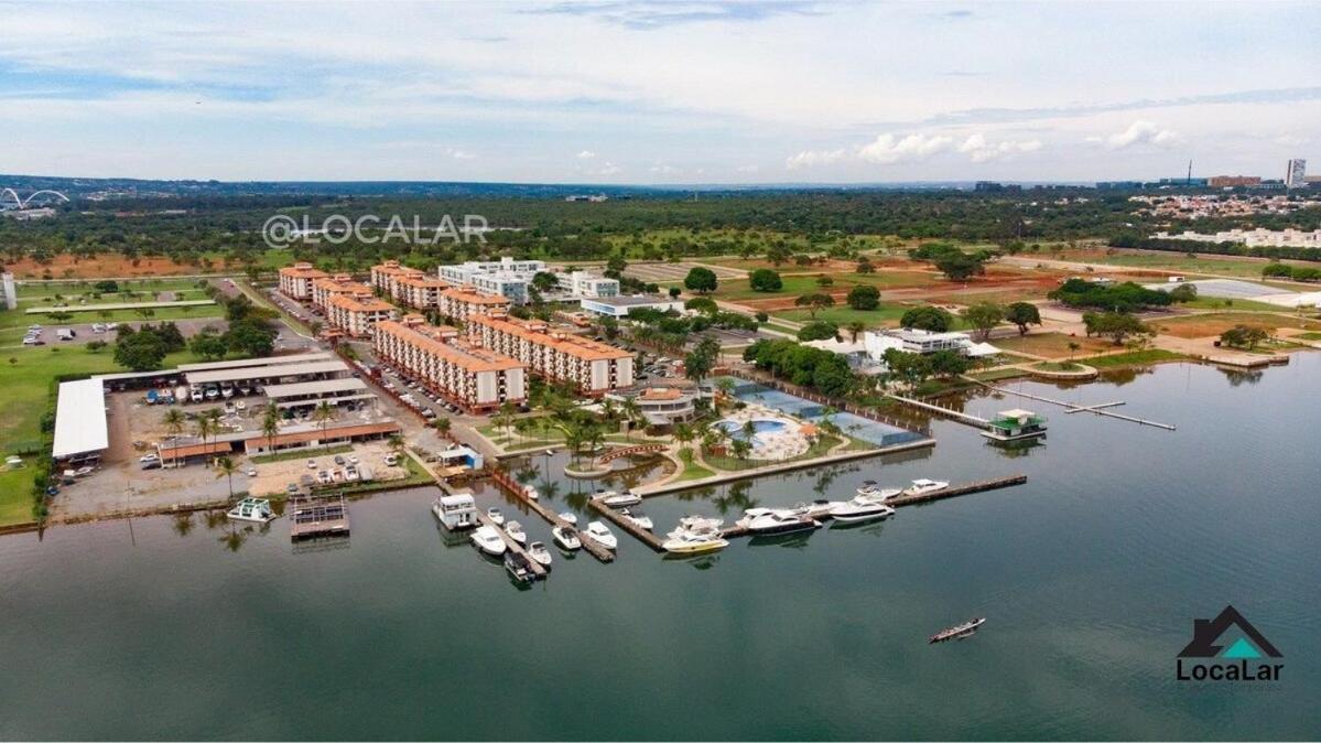 Flat Beira Lago No Centro De Bsb Brasilia Exterior foto